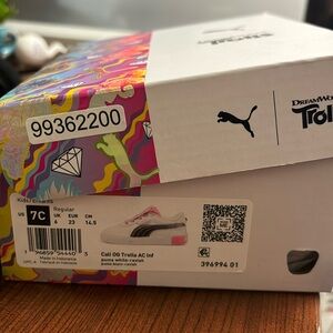 Puma trolls edition toddler girl size 7